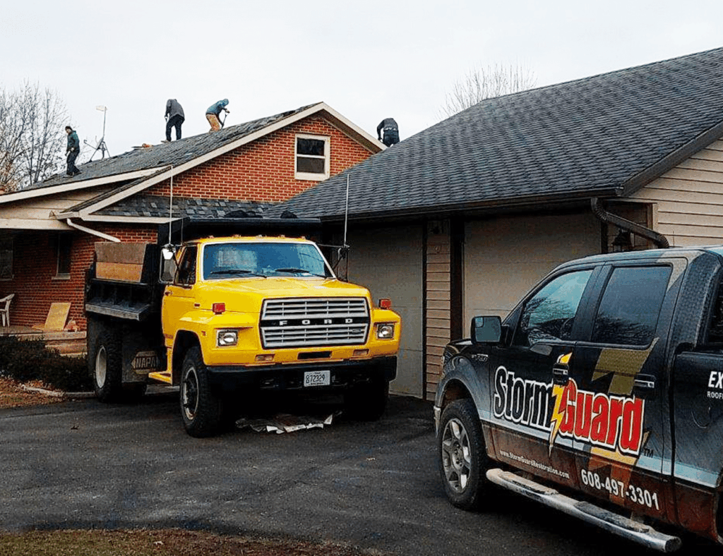 Roofers Team Truck